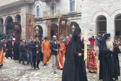 Отбелязване на храмовия празник на манастира „Св. Вмчк Георги Зограф“ в Света гора 